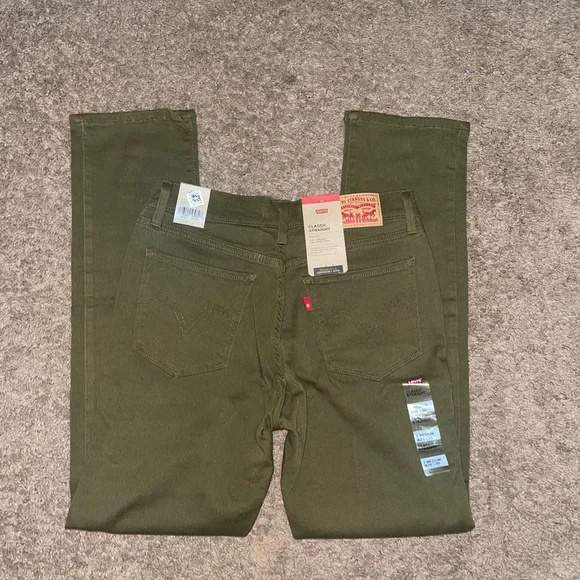 Levi’s green straight jeans - Picture 2 of 2